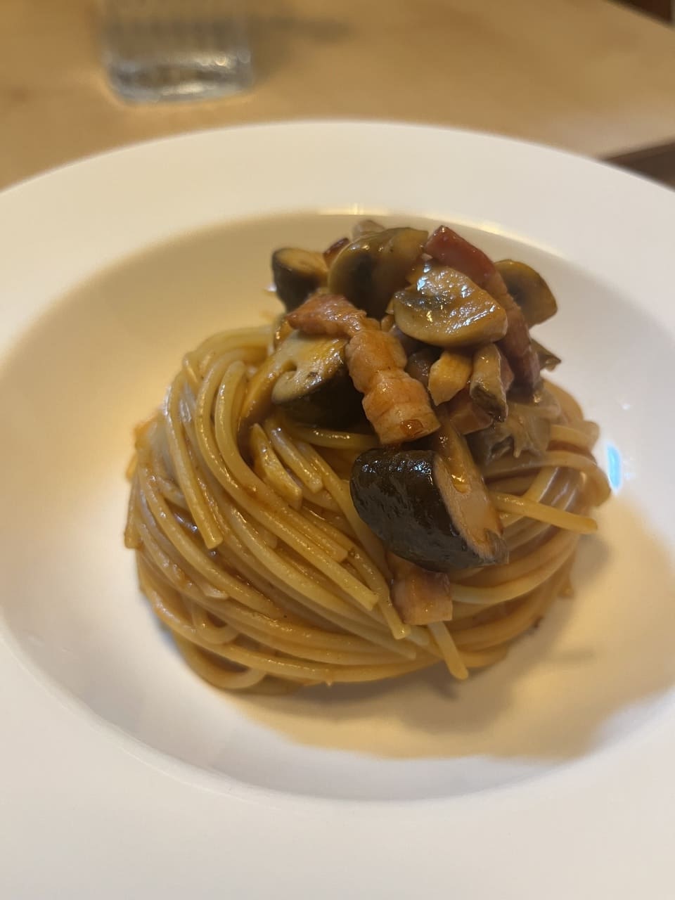 보스카이올라 (Pasta alla Boscaiola)